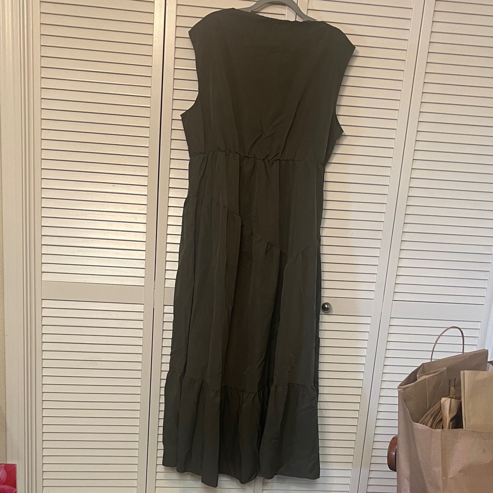 SHEIN Olive Maxi Dress